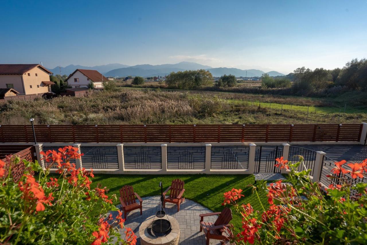 Roots Villa Redwood Braşov Dış mekan fotoğraf