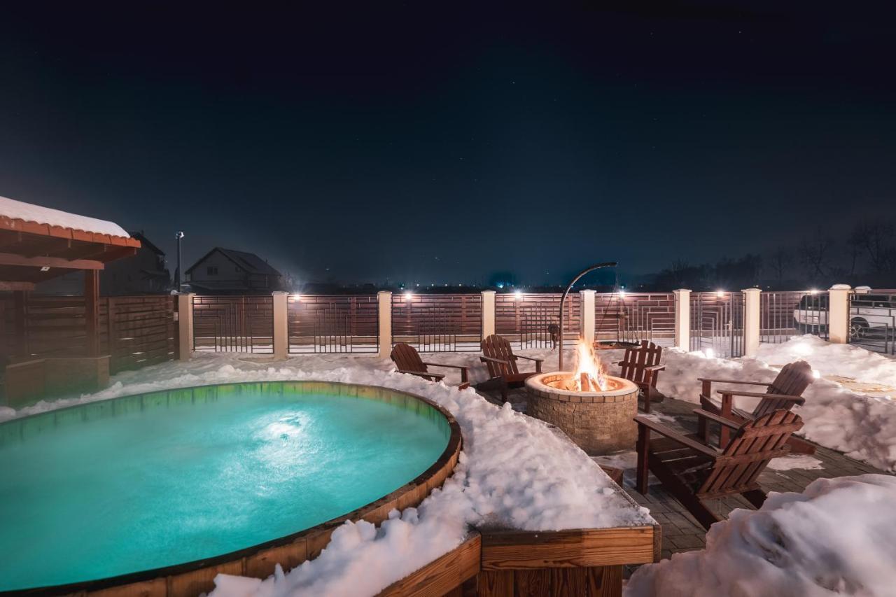 Roots Villa Redwood Braşov Dış mekan fotoğraf