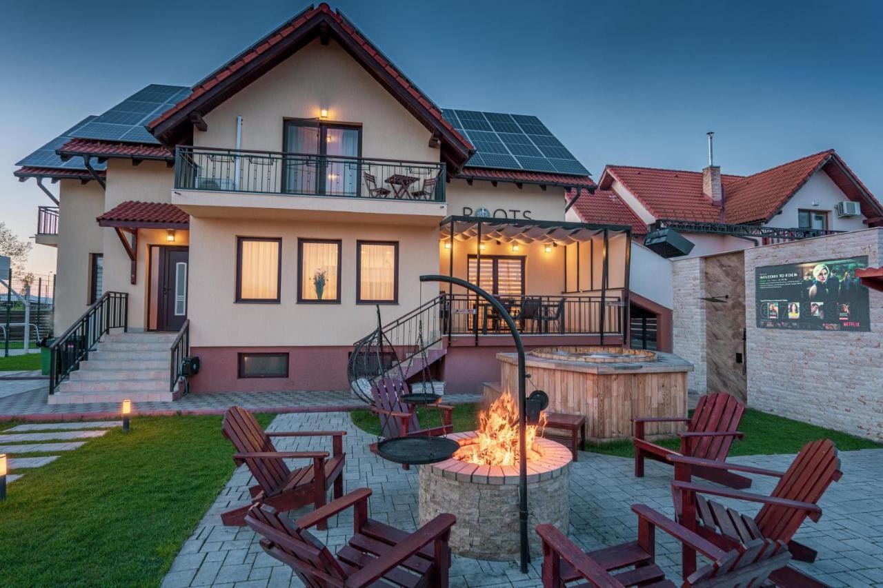 Roots Villa Redwood Braşov Dış mekan fotoğraf